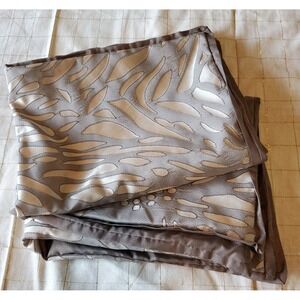 Kohl's Pillow Shams Queen Beige Pair Of 2 Zip Closure 20x26" Satin